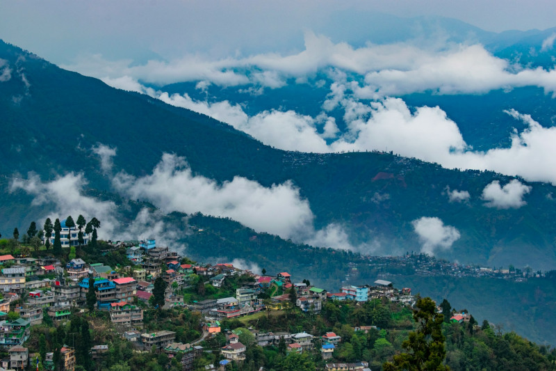 Enchanting  Gangtok &amp; Darjeeling