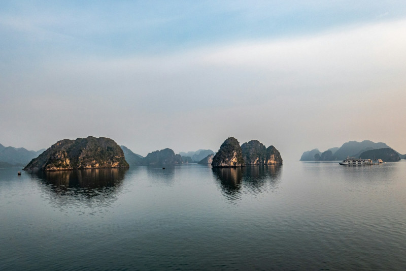 Scenic Vietnam Journey-Halong Bay