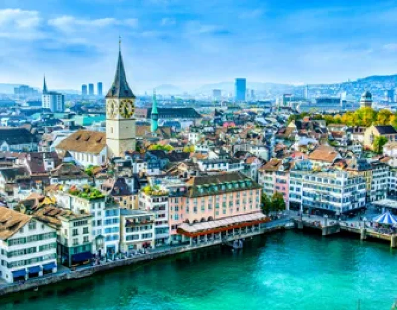 Switzerland in 6 Days: Scenic Alps, Lakes &amp; Iconic Cities