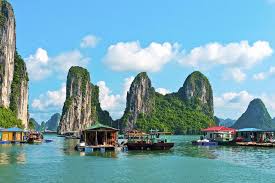 Discover the Beauty of Vietnam – Hanoi &amp; Halong Bay